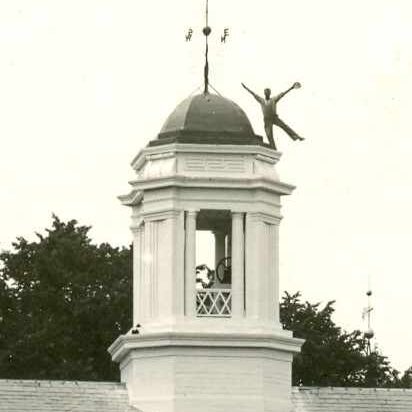 George-Dunbar-atop-Courthouse